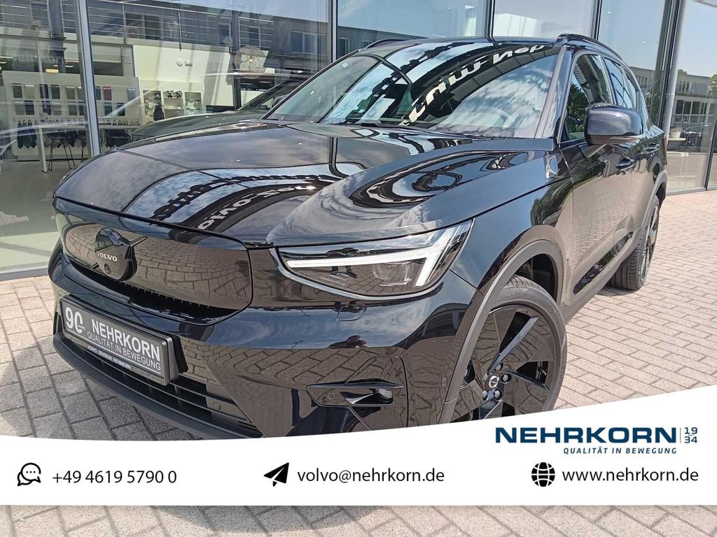 Volvo EX40 2025