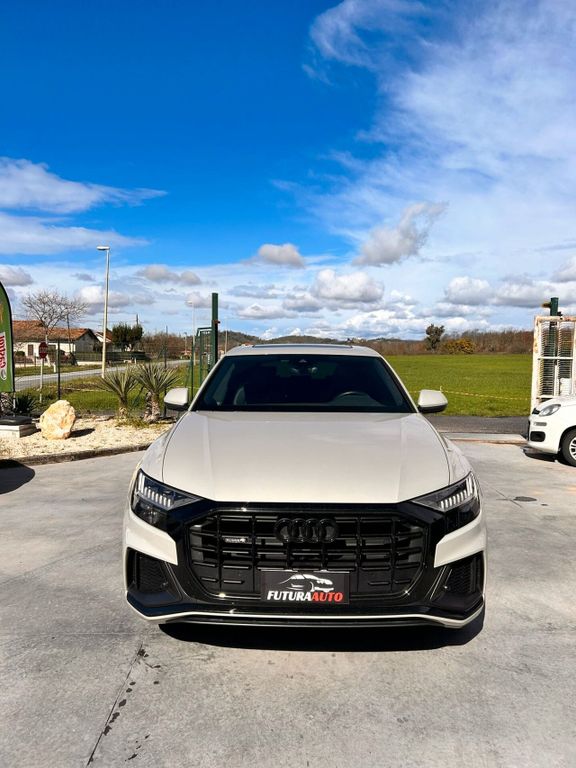 Audi Q8 2022