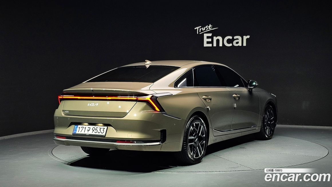 Kia K8 2025