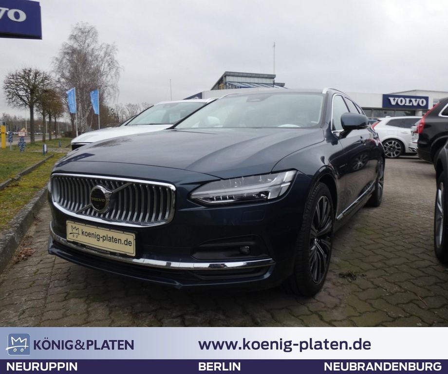 Volvo V90 2024