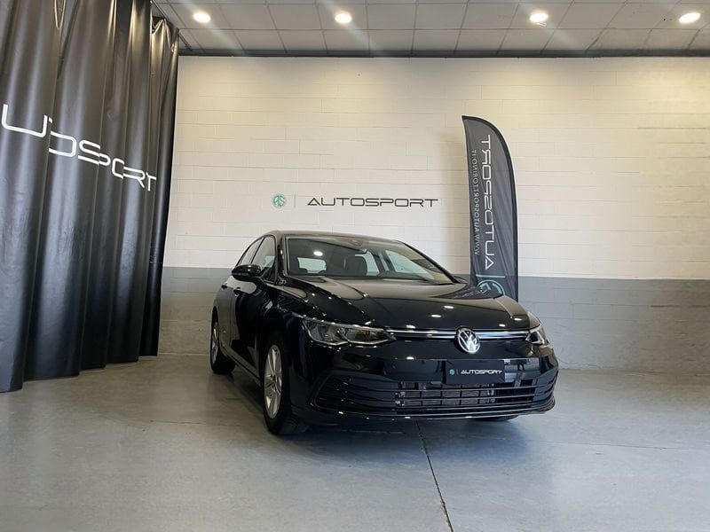 Volkswagen Golf 2023