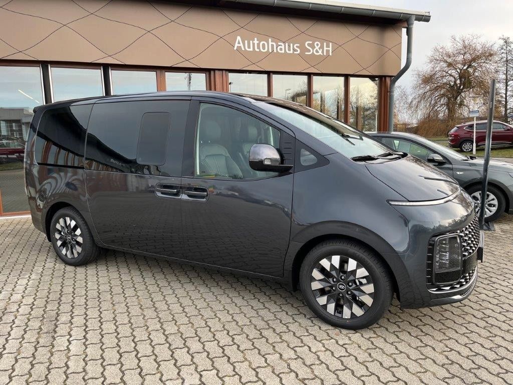 Hyundai STARIA 2022