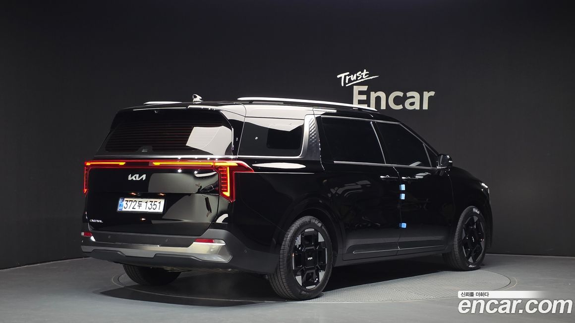 Kia Canival 2025