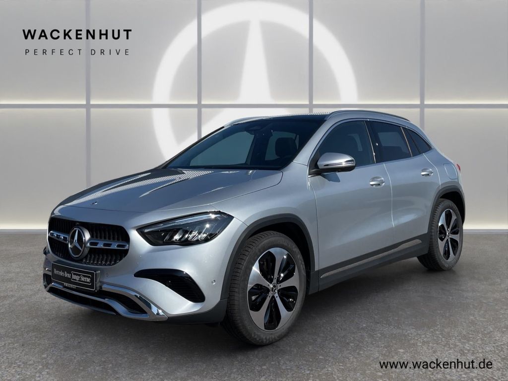Mercedes-Benz GLA 180 2024