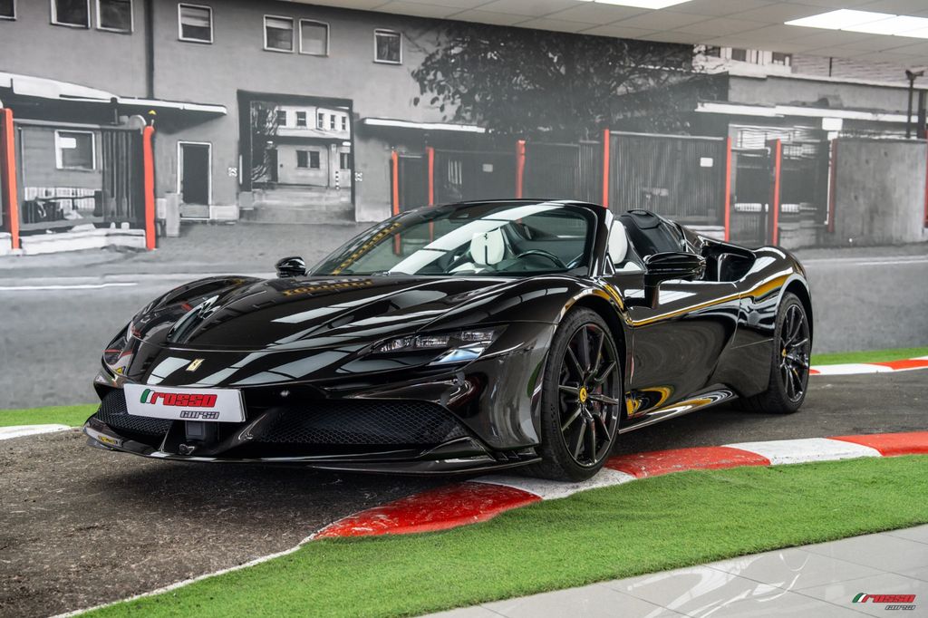 Ferrari SF90 2025