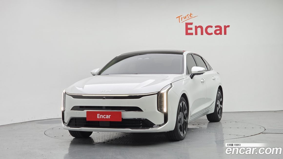 Kia K8 2025
