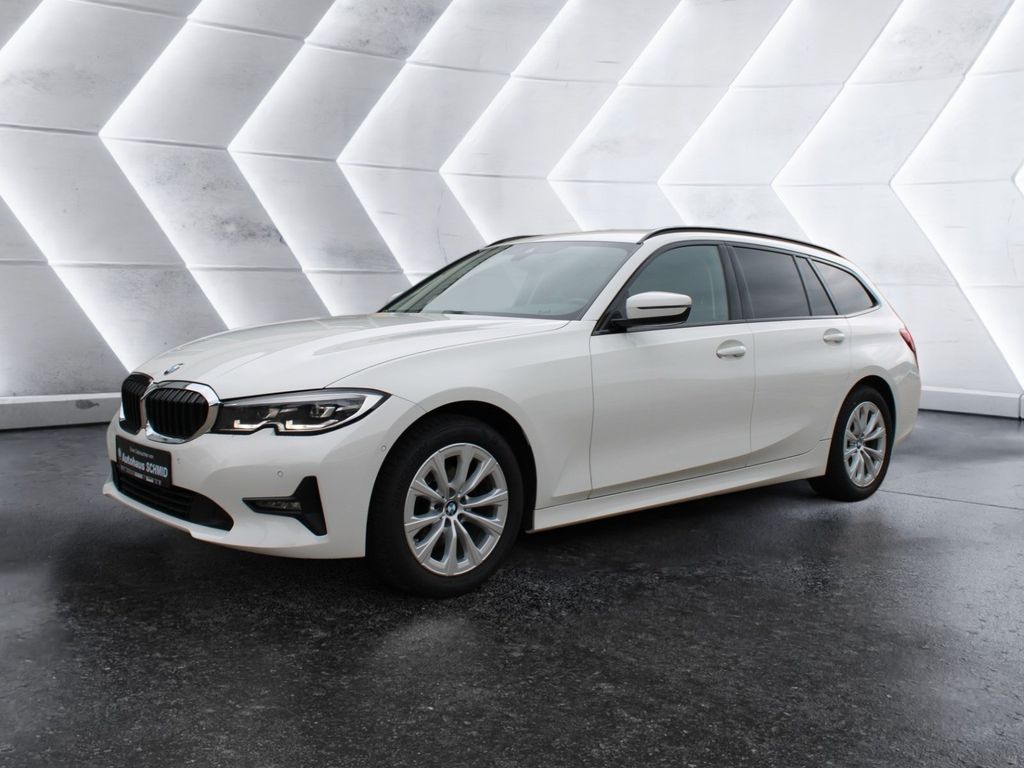 BMW 320 2021