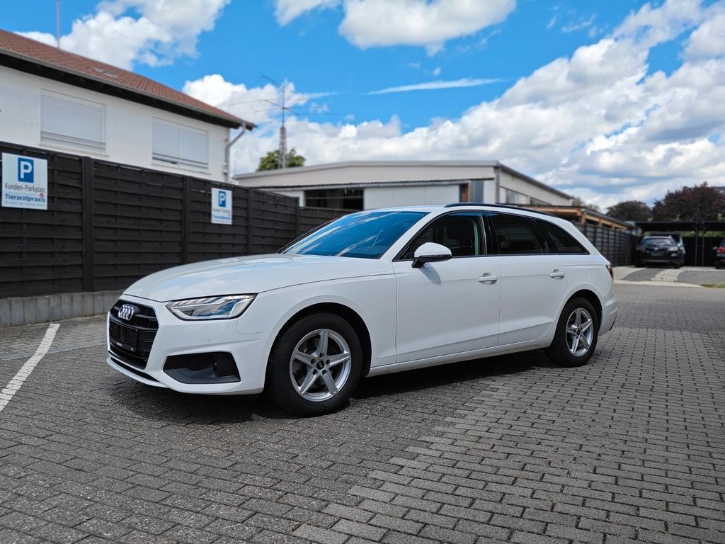 Audi A4 2022