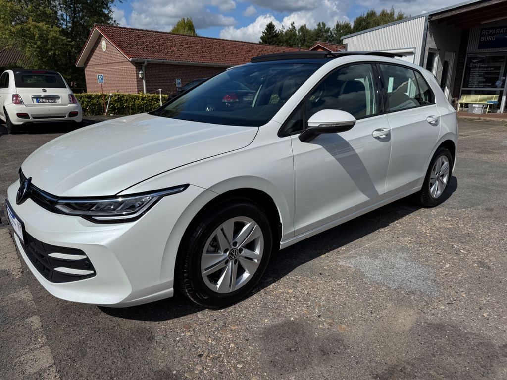 Volkswagen Golf 2025
