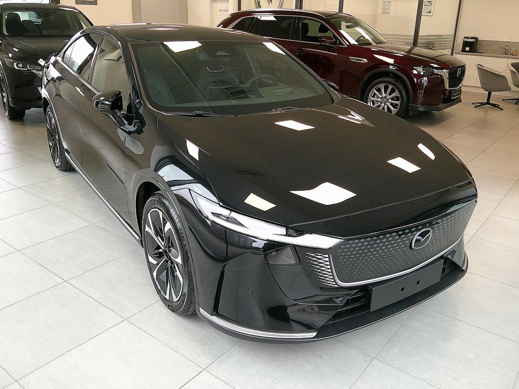 Mazda 6e