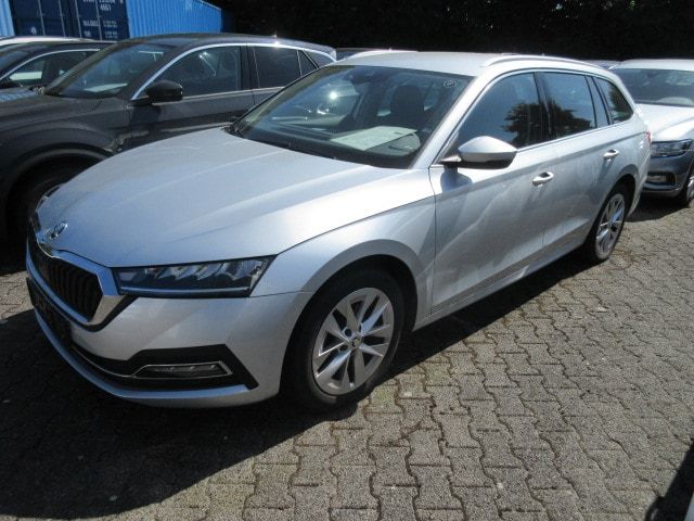Skoda Octavia 2023