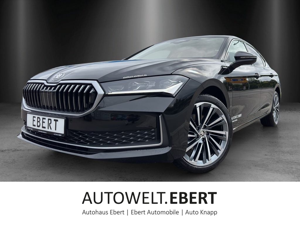 Skoda Superb 2025