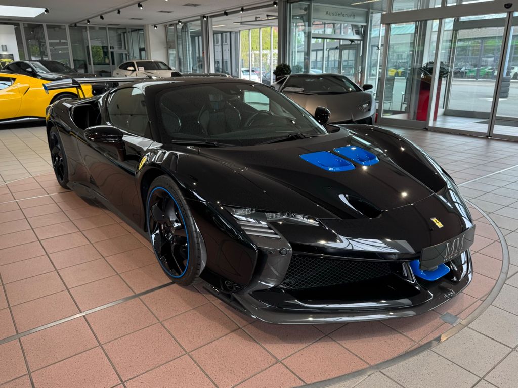 Ferrari SF90 2024