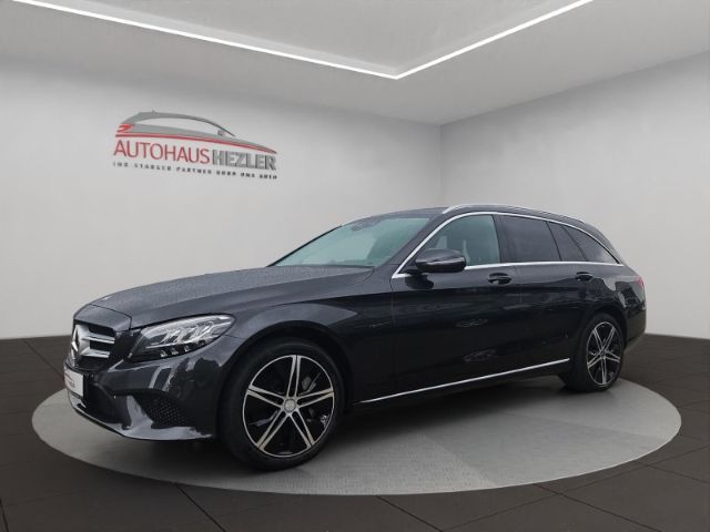 Mercedes-Benz C 300 2021