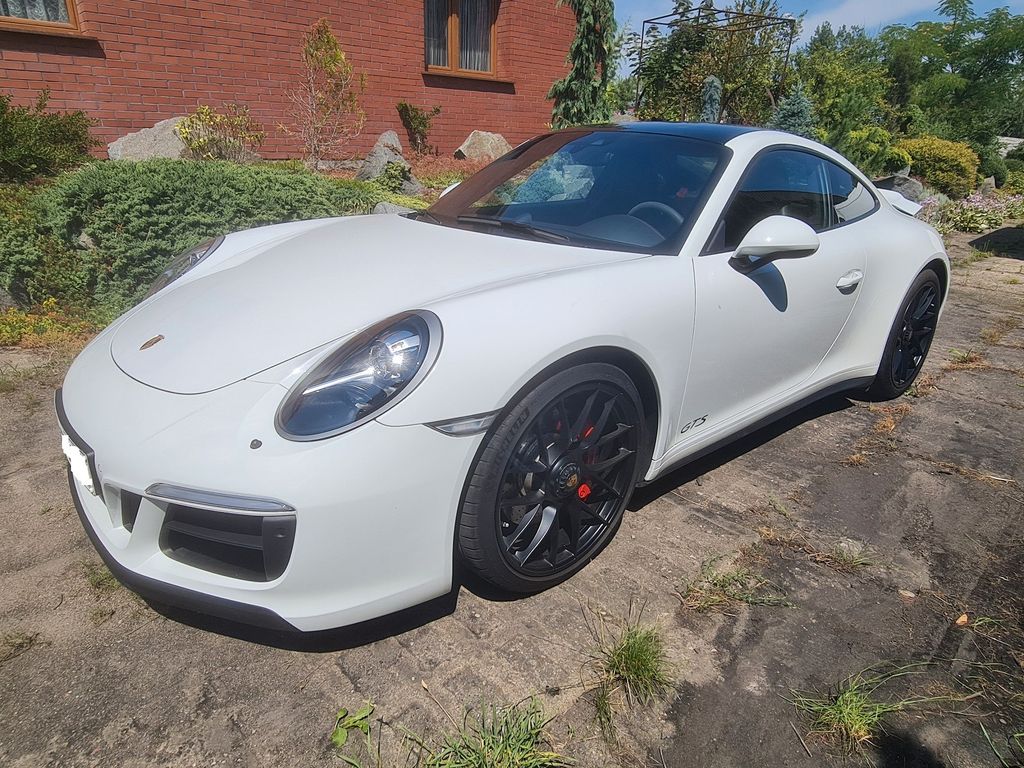 Porsche 911 2017