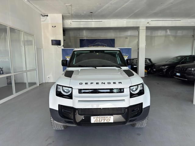 Land Rover Defender 2021