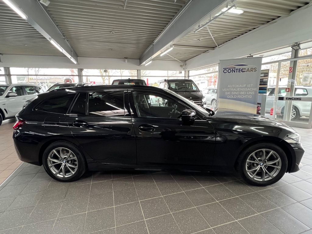 BMW 318 2022