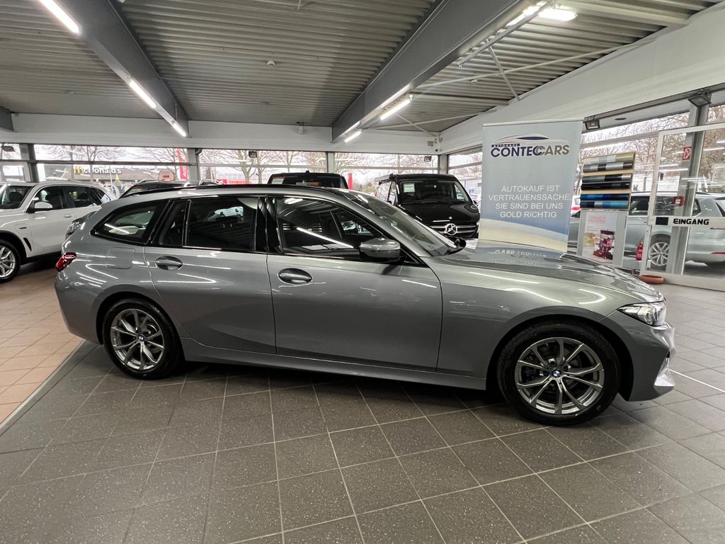 BMW 318 2022