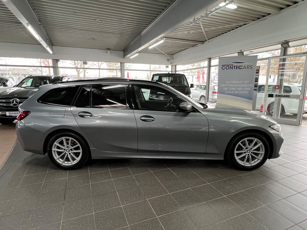 BMW 318 2022