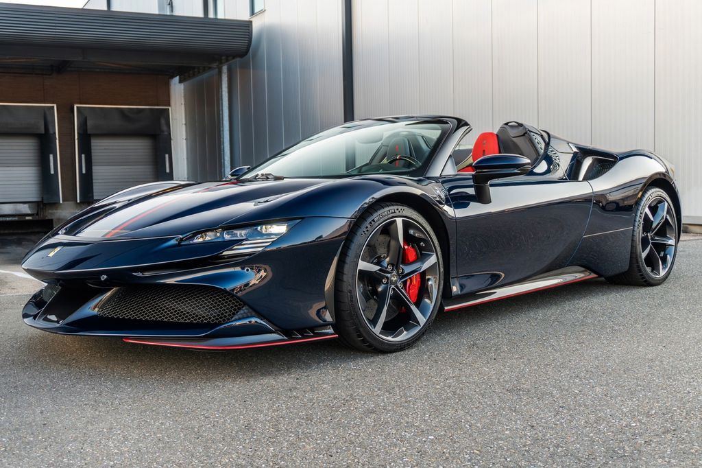 Ferrari SF90 2024