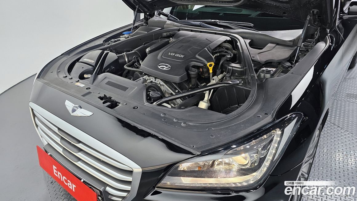 Hyundai Genesis 2014