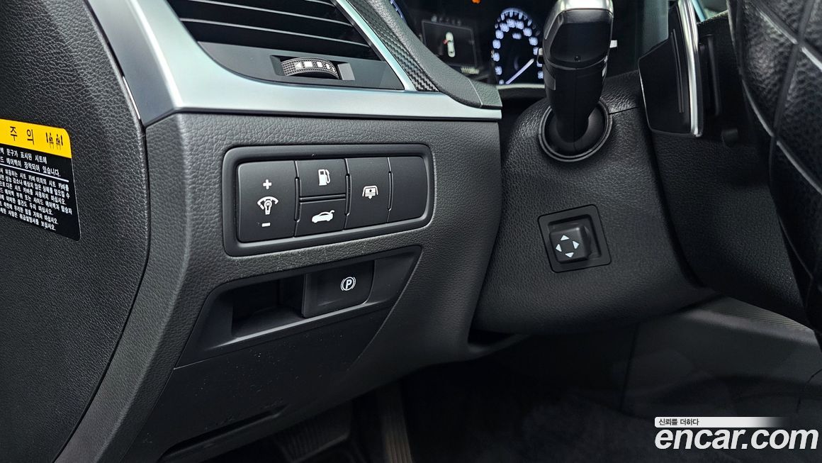 Hyundai Genesis 2014