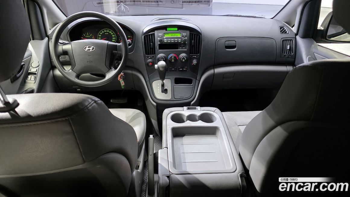 Hyundai Starex 2011