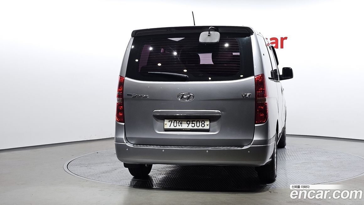 Hyundai Starex 2016