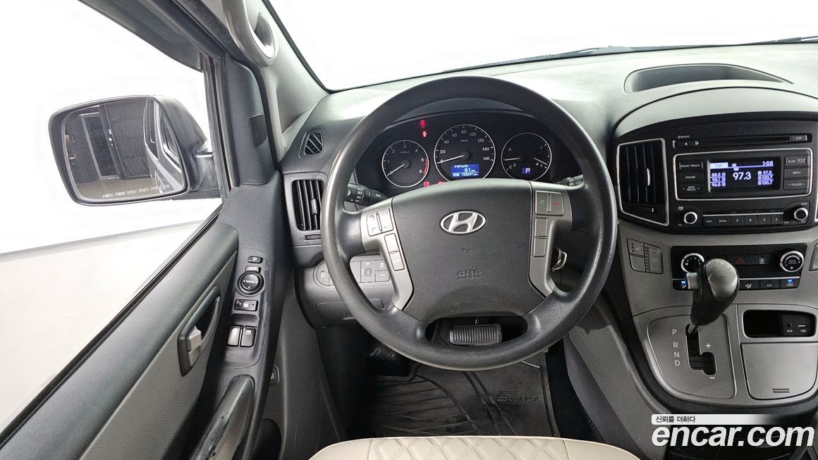 Hyundai Starex 2016