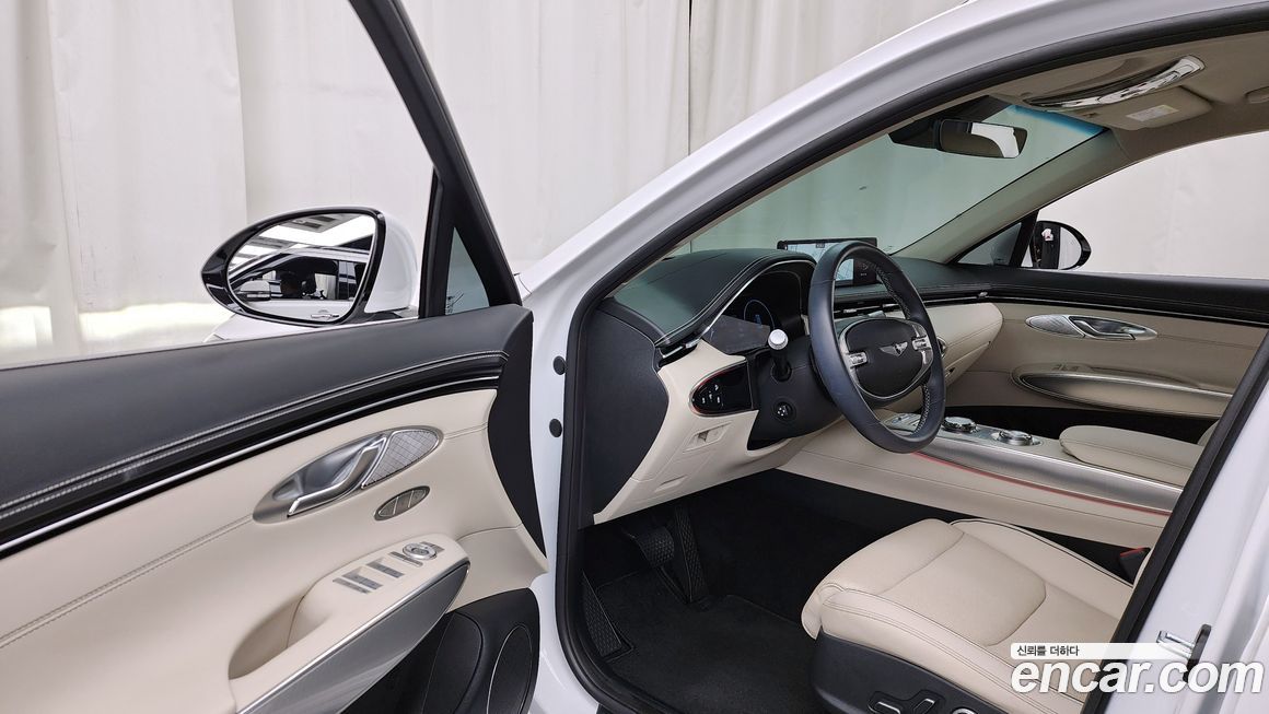 Genesis GV70 2024