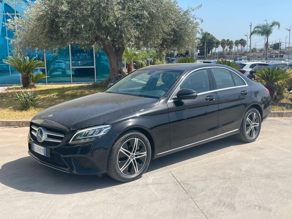 Mercedes-Benz C 200 2021