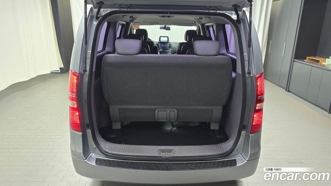 Hyundai Starex 2017