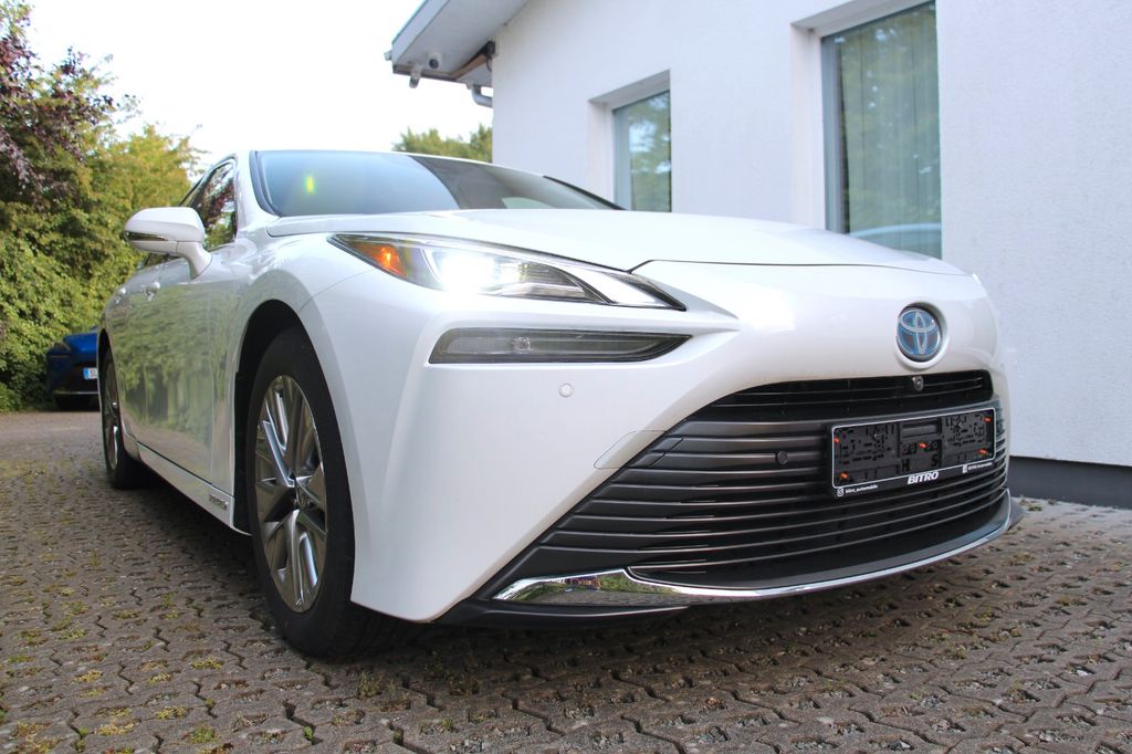 Toyota Mirai 2022