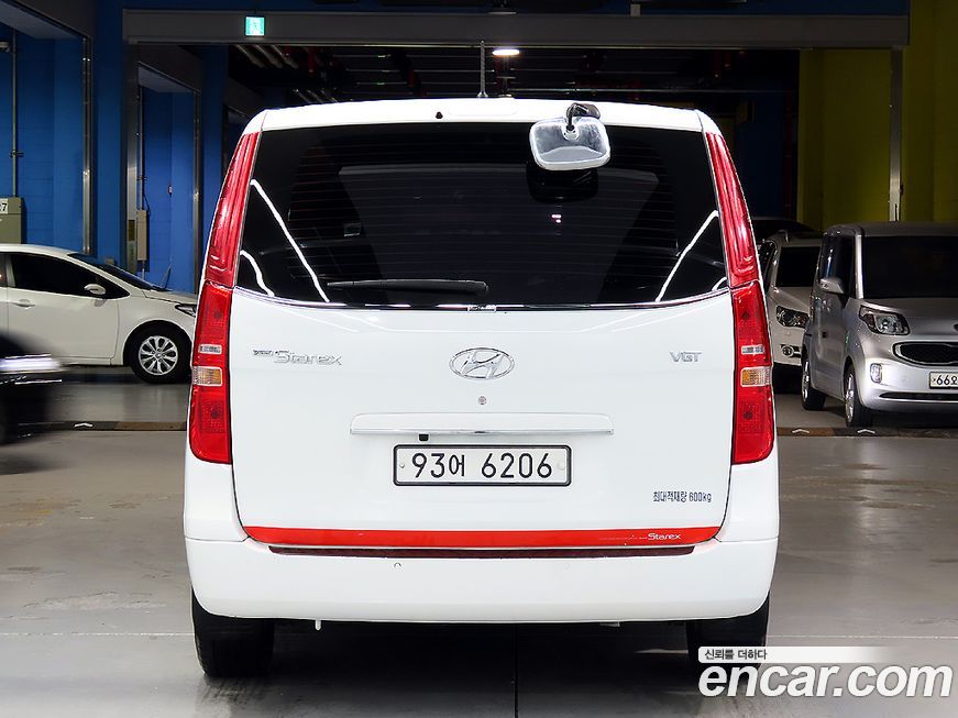 Hyundai Starex 2018