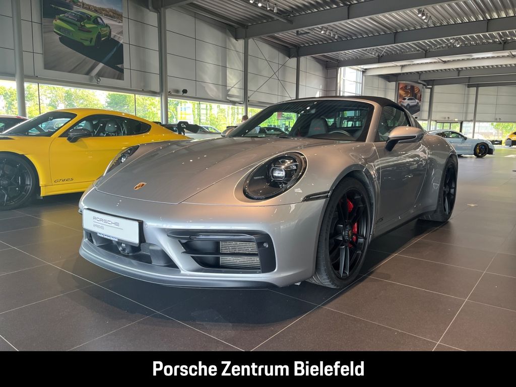 Porsche 992 2023