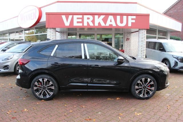 Ford Kuga 2025