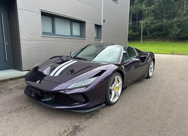 Ferrari F8 2023