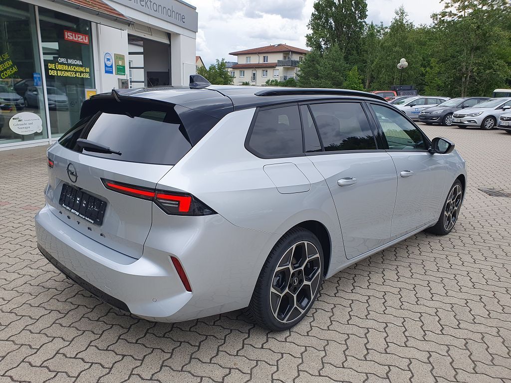 Opel Astra 2024