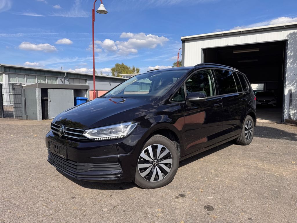 Volkswagen Touran 2024