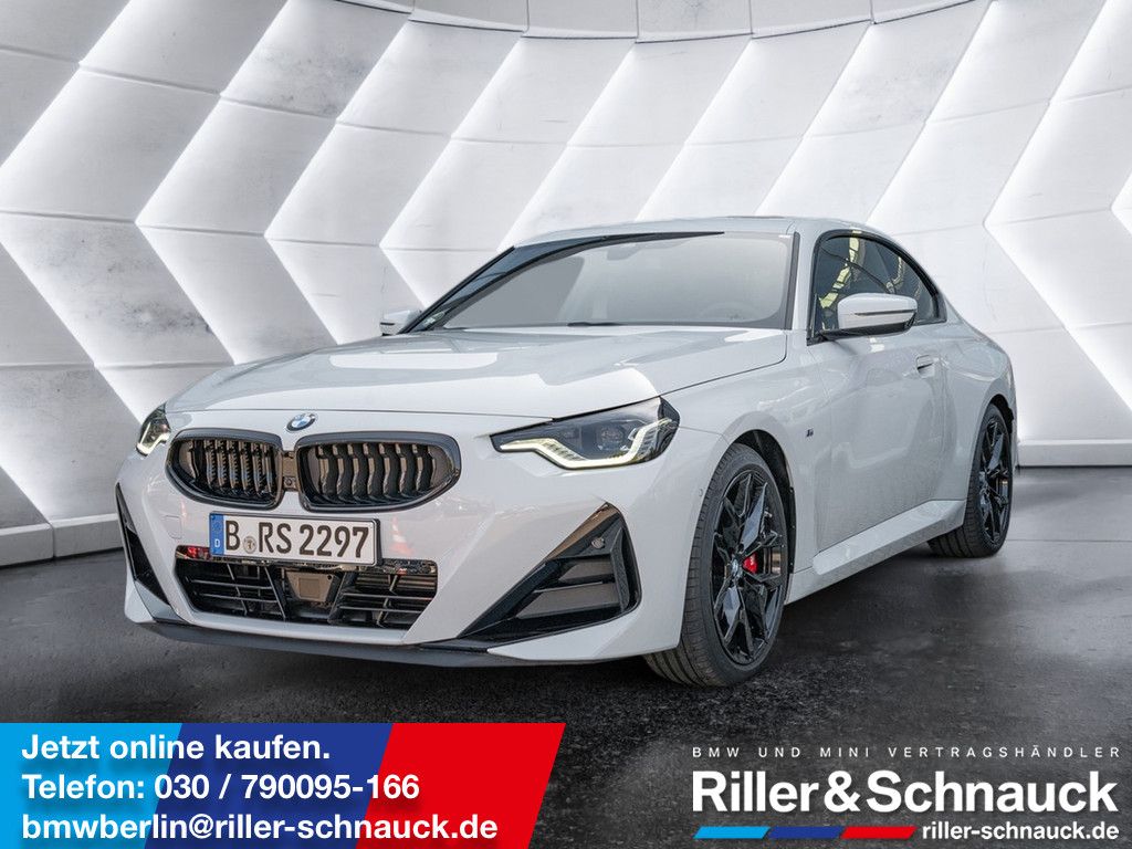 BMW 220 2025