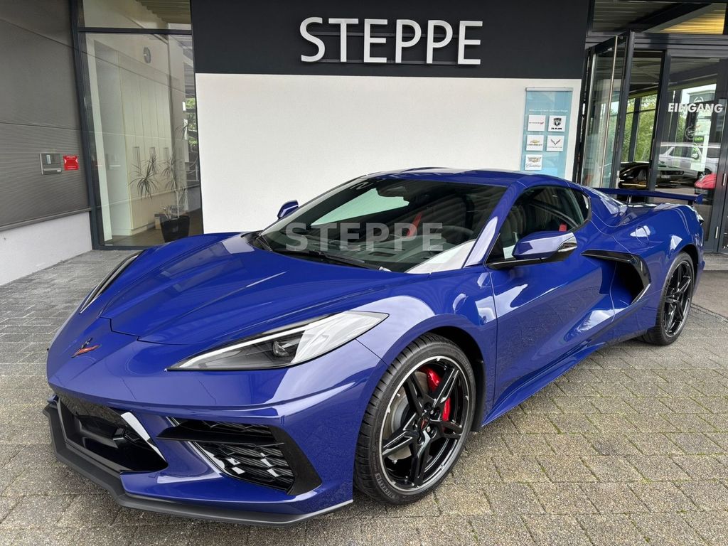 Corvette C8