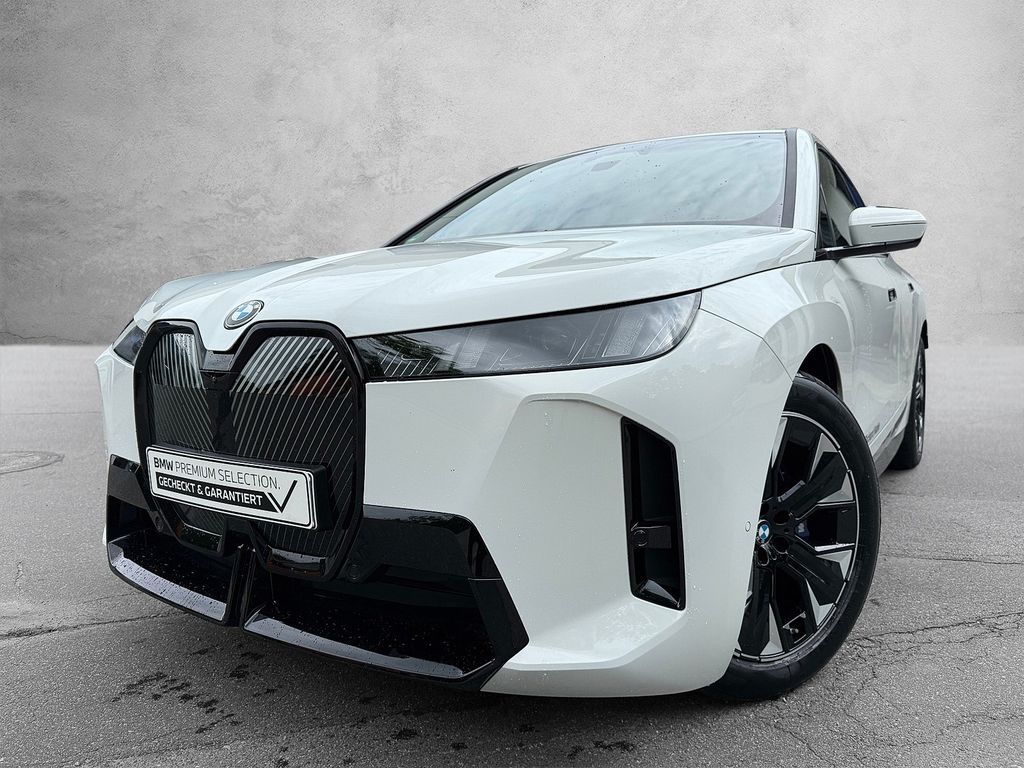 BMW iX 2025