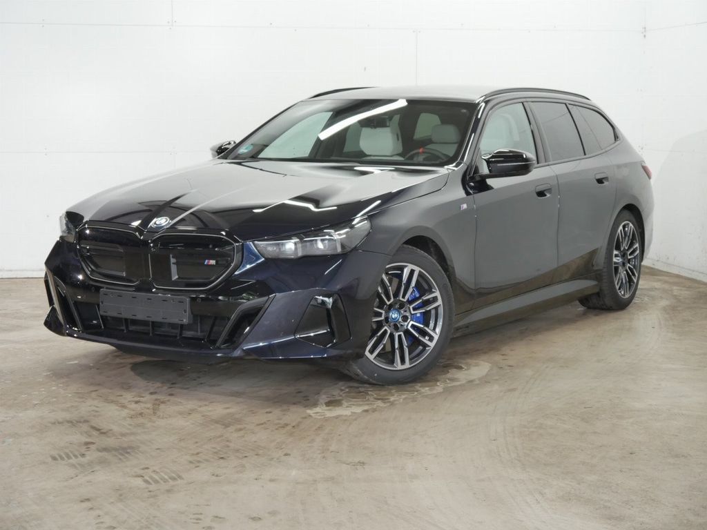 BMW i5 2025