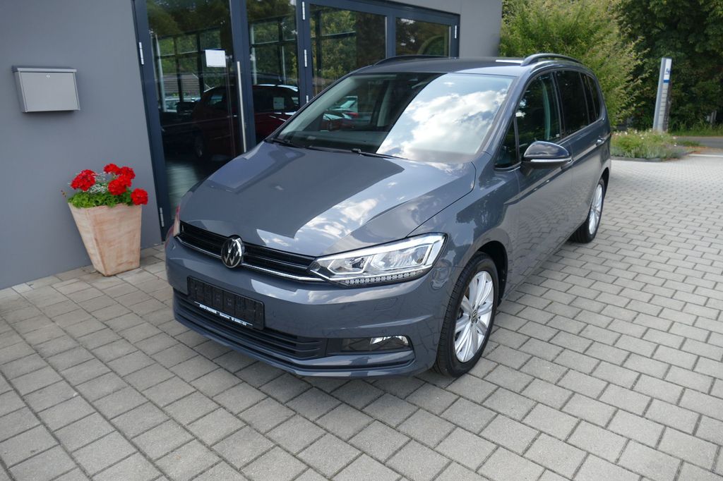 Volkswagen Touran 2024