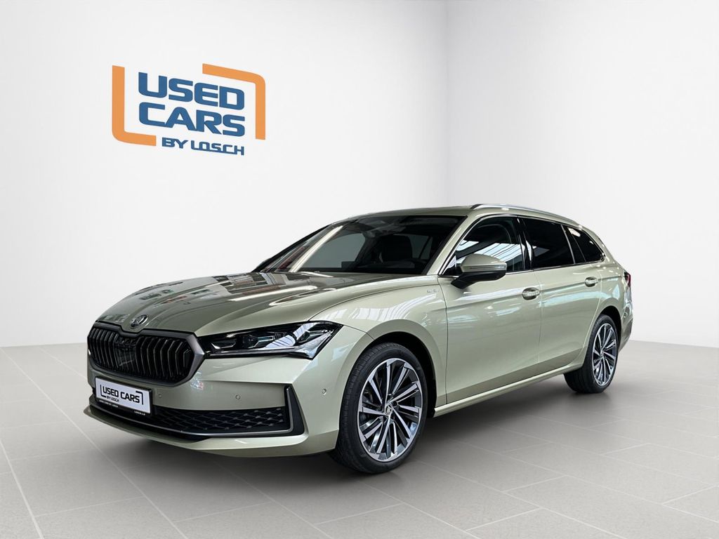 Skoda Superb 2025