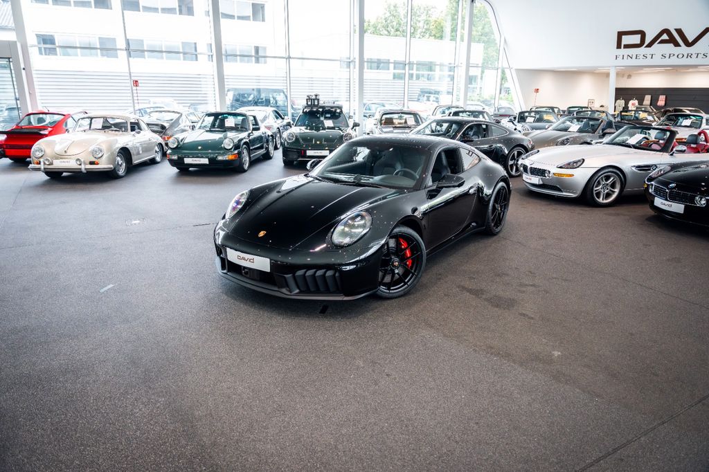 Porsche 992 2025