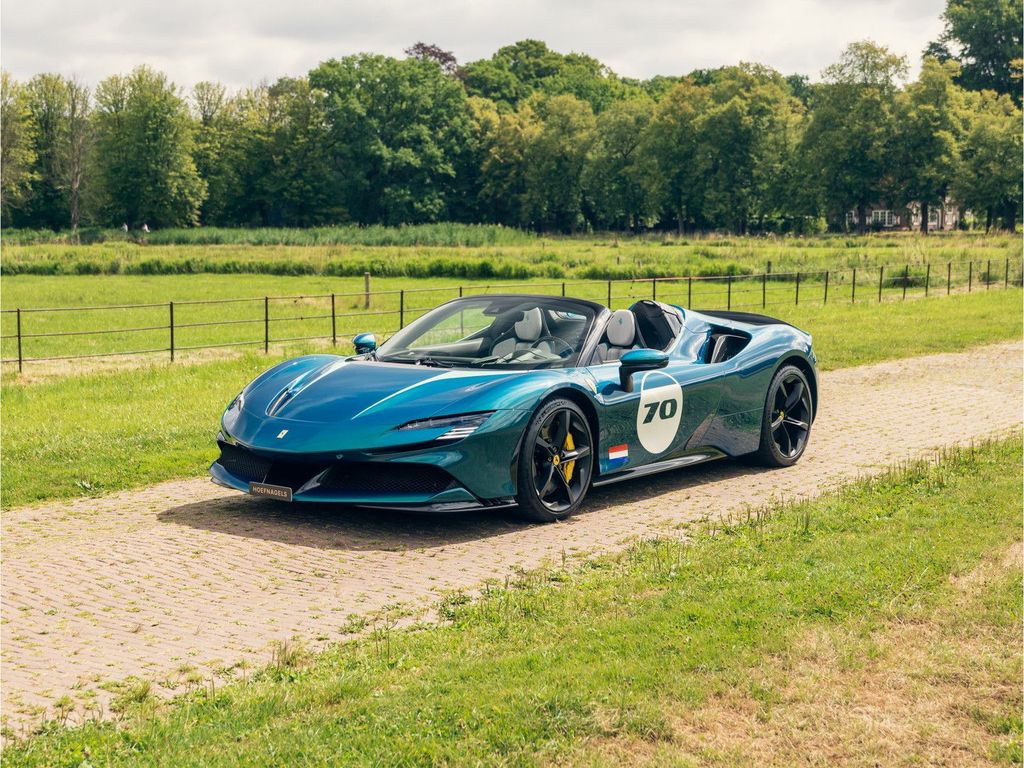 Ferrari SF90 2023