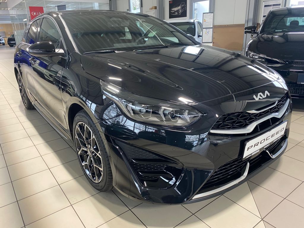 Kia pro cee'd / ProCeed