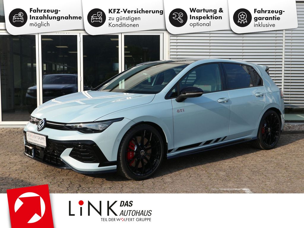 Volkswagen Golf 2025