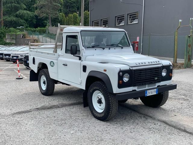Land Rover Defender 2013